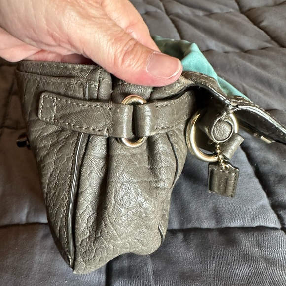 Coach-CHELSEA GO ASH LEATHER CROSSBODY... - Picture 6 of 7